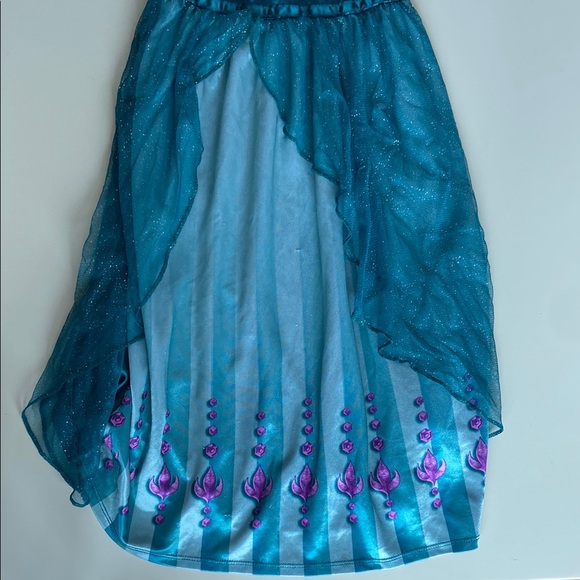 Disney Frozen II Elsa Costume Nightgown - Picture 4 of 5